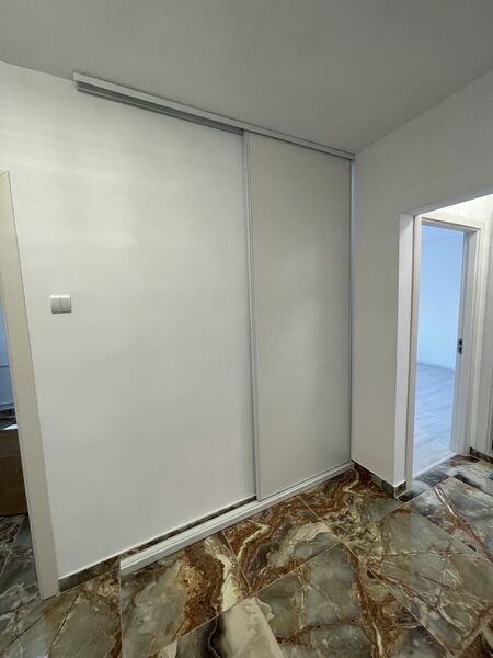 13 Septembrie, proprietar, ap. 2 camere, decomandat